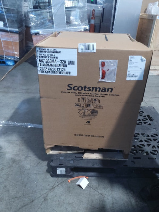 Scotsman Ice Machine (1) - Load #230568