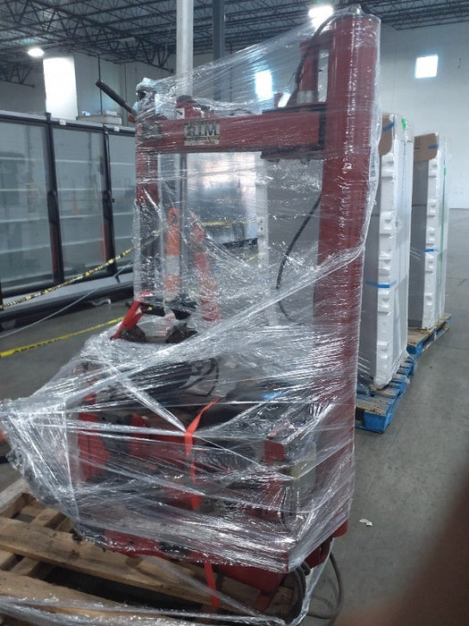 Coats Rim Clamp Tire Changer w/ Robo-Arm (1) - Load #222396