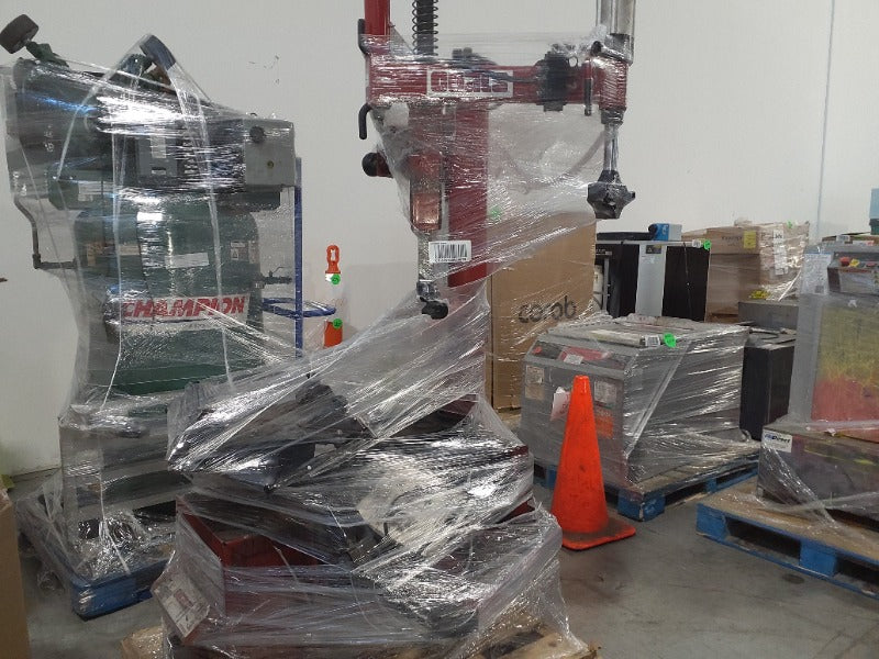 Coats Rim Clamp Tire Changer w/ Robo-Arm (1) - Load #227233