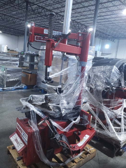 Coats Rim Clamp Tire Changer w/ Robo-Arm (1) - Load #230743