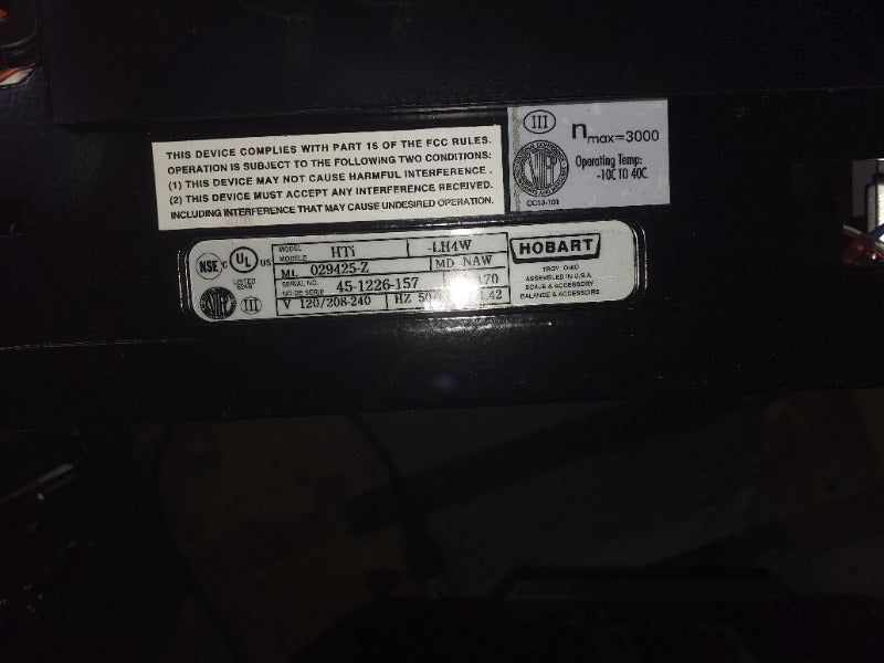 HOBART HTI (WITH BACK SCREEN) (2) , HOBART HTI DELI SCALE (WITHOUT BACK SCREEN) (4)  - Load #232658