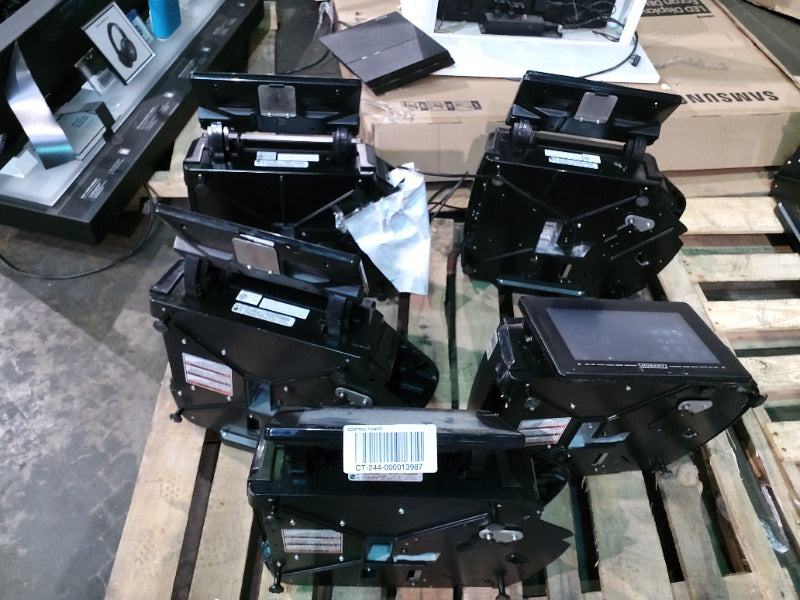 HOBART HTI (WITH BACK SCREEN) (3) , HOBART HTI DELI SCALE (WITHOUT BACK SCREEN) (2)  - Load #234194