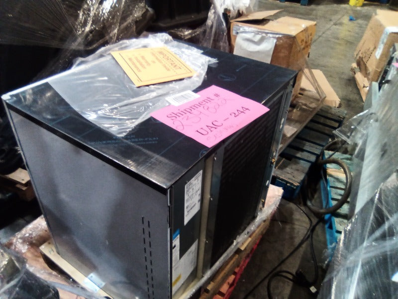 Scotsman Ice Machine (1) - Load #234822