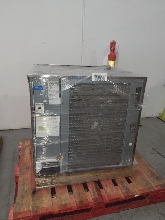 Scotsman Ice Machine (1) - Load #267704