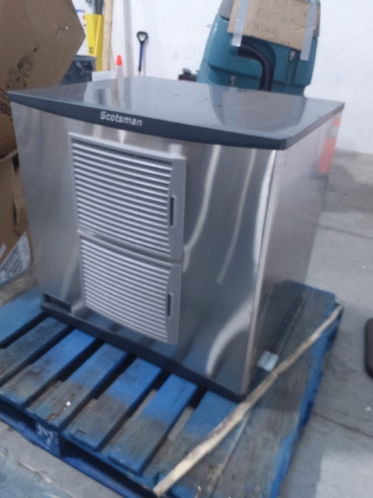 Ice Machine - Scotsman (1) - Load #266980