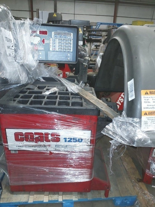 Coats Tire Balancer Model 950S (1) - Load #260026