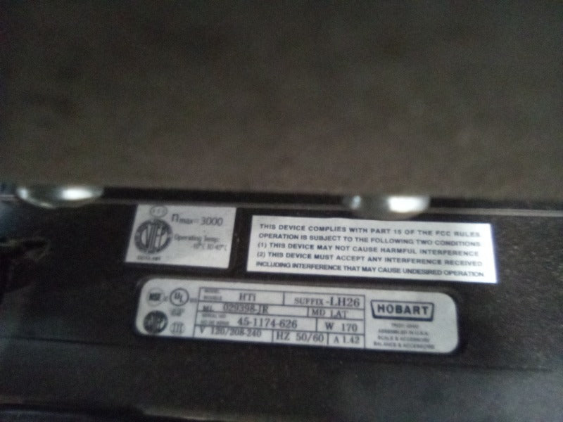 HOBART HTI (WITH BACK SCREEN) (1) , HOBART HTI DELI SCALE (WITHOUT BACK SCREEN) (6)  - Load #262615