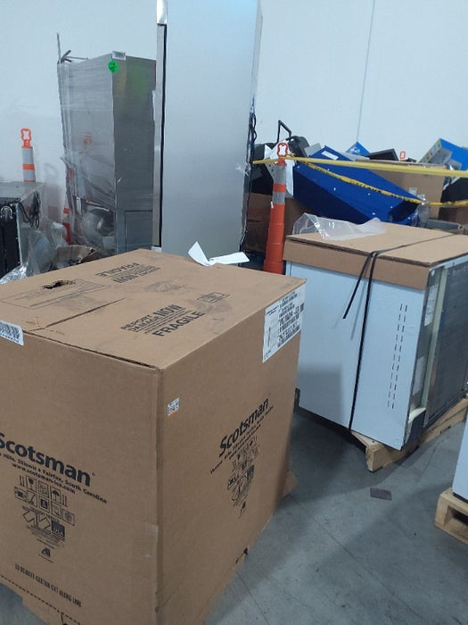 Scotsman Ice Machine (1) - Load #290403
