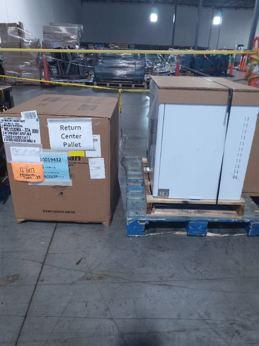Scotsman Ice Machine (1) - Load #290395