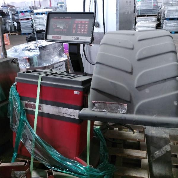 Coats Tire Balancer (1) , Coats Rim Clamp Tire Changer (1) - Load #290852