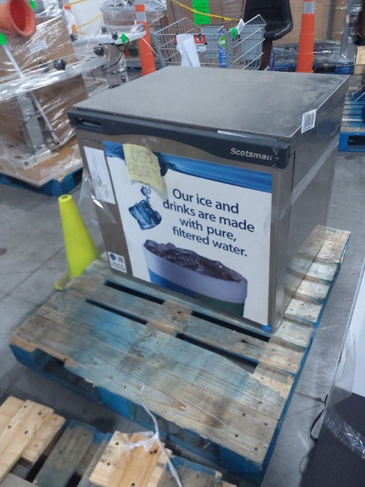 Scotsman Ice Machine (1) - Load #302969