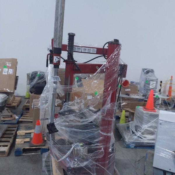 Coats Rim Clamp Tire Changer w/ Robo-Arm (1) - Load #299614