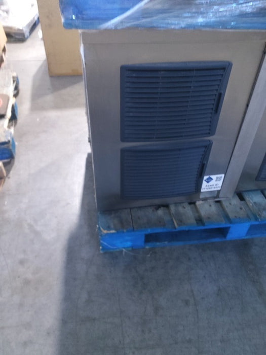 Scotsman Ice Machine (1)  - Load #305808