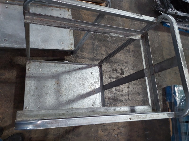 Restaurant Equipment  - Load #300184