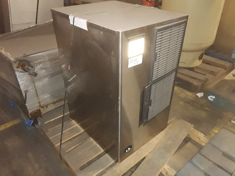 Hoshizaki Ice Machine (3)  - Load #306305