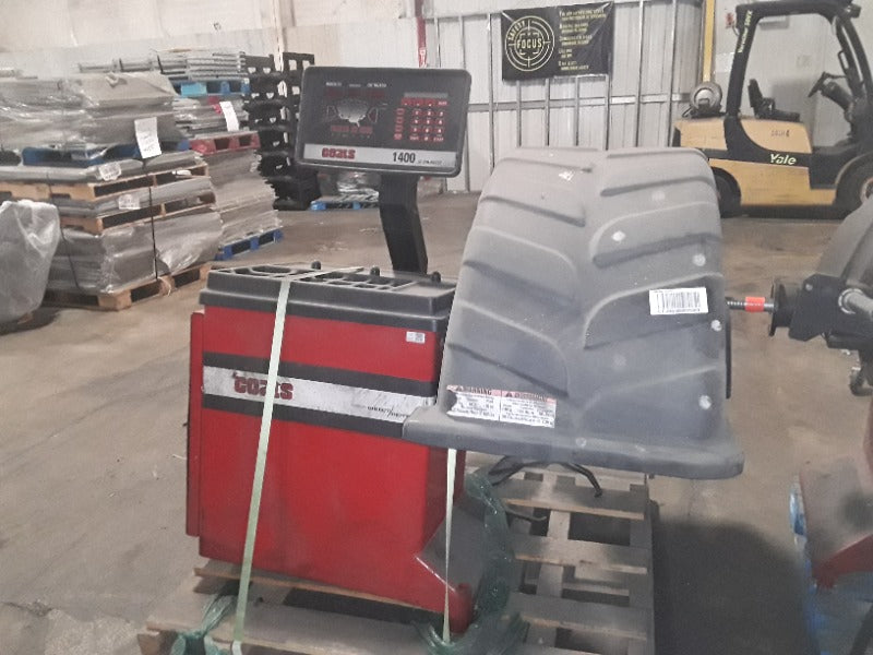 Coats Tire Balancer (1) , COATS 1250-2D (1) , Coats Rim Clamp Tire Changer (1) - Load #306567