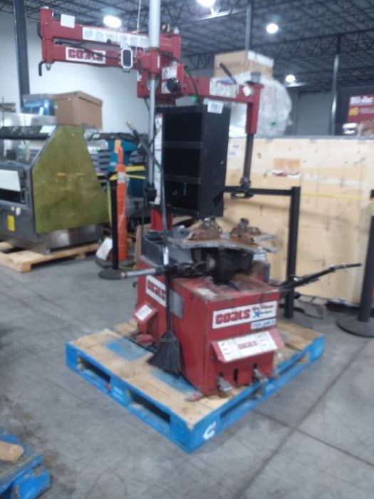 Coats Rim Clamp Tire Changer w/ Robo-Arm (1) - Load #308765