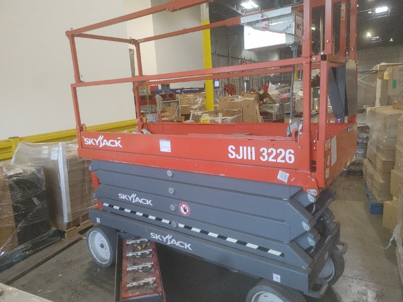 Scissor Lift (1)  - Load #248335