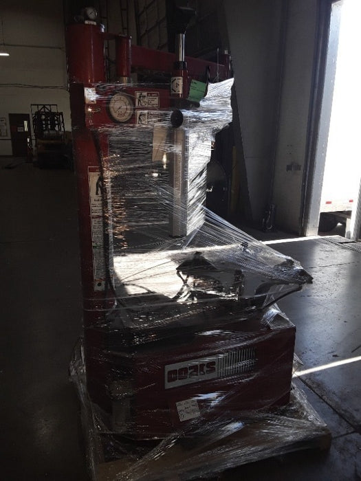 Coats Rim Clamp Tire Changer w/ Robo-Arm (1) - Load #274565