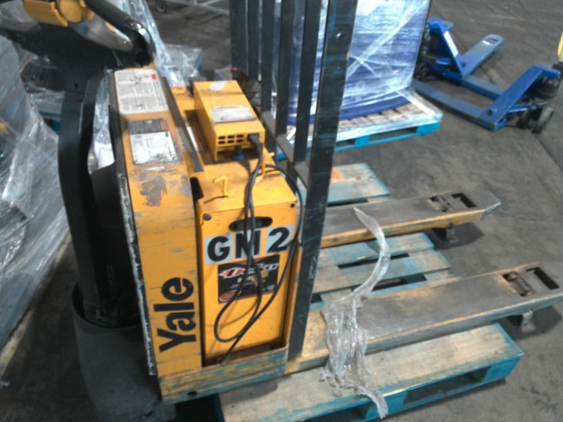 Yale Electric Pallet Jack (1) - Load #200445