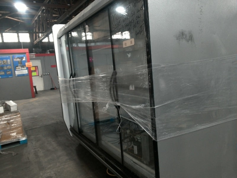 Hussman Cooler - 2/3 Doors (1) , Hussmann Refrigerated Display Case (3) , Hussman Cooler - 6 Doors (1) - Load #229809
