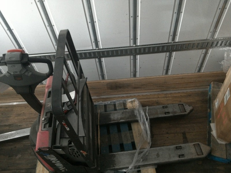 Raymond Lift (1)  - Load #241684
