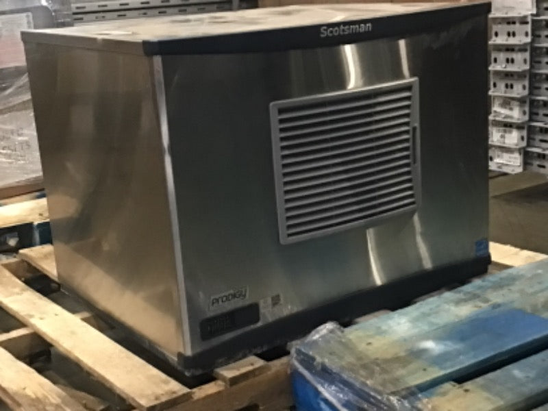 Scotsman Ice Machine (1) - Load #224748