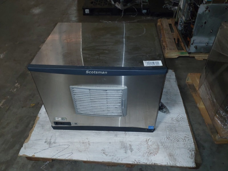 Great deal on a used Scotsman Ice Machine - 1GNITE