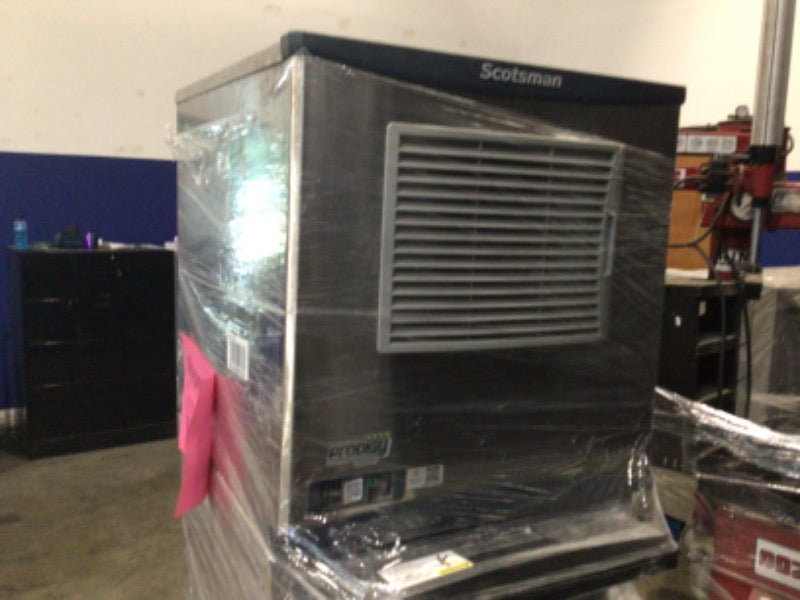 Scotsman Ice Machine (1) - Load #200466