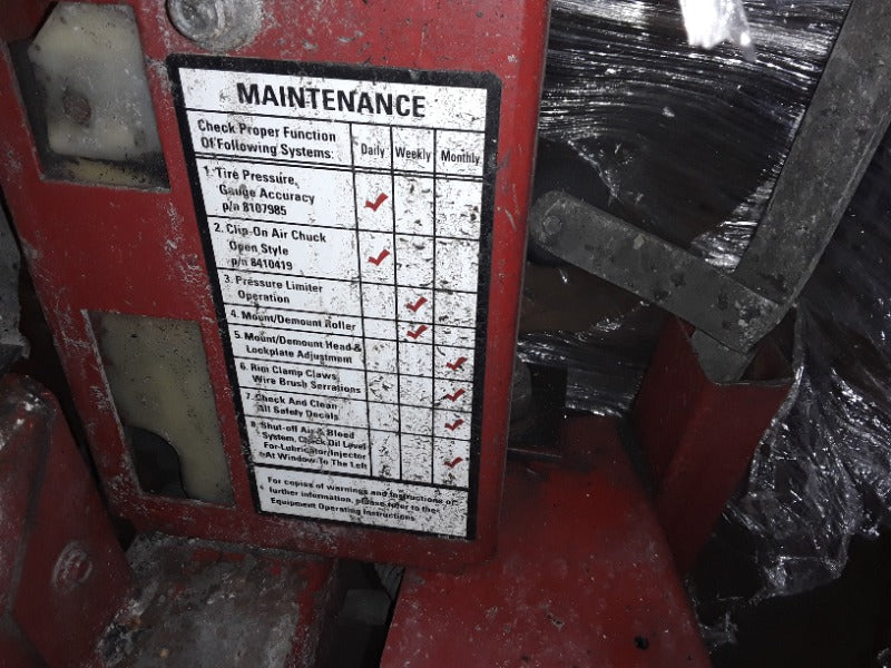 Coats Rim Clamp Tire Changer w/ Robo-Arm (1)  - Load #220952