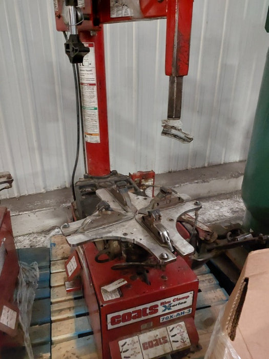 COATS 70XAH3 (2) , Coats Rim Clamp Tire Changer w/ Robo-Arm (1)  - Load #228429