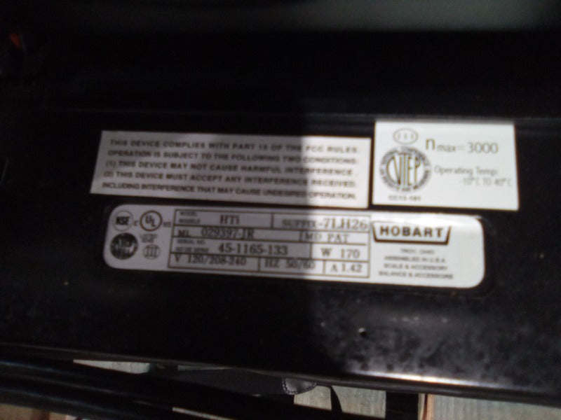HOBART HTI (WITH BACK SCREEN) (3) , HOBART HTI DELI SCALE (WITHOUT BACK SCREEN) (1)  - Load #262620