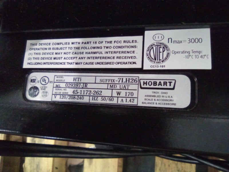 HOBART HTI (WITH BACK SCREEN) (4) , HOBART HTI DELI SCALE (WITHOUT BACK SCREEN) (1)  - Load #267693