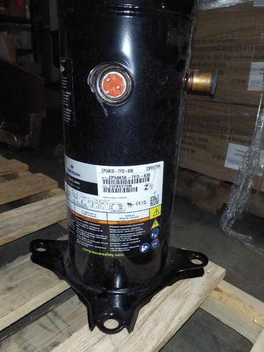 Copeland Scroll Outdoor Refrigeration Unit (1)  - Load #276185