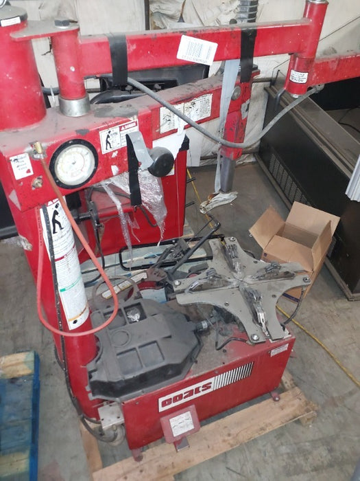 Coats Tire Balancer (2) , Coats Rim Clamp Tire Changer (1) , COATS 1250-2D (3)  - Load #299963