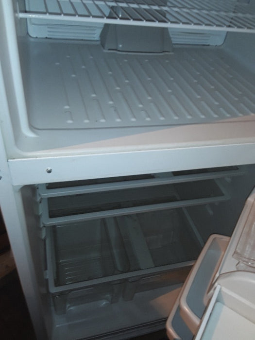 Refrigerator 9/24 - Load #304511