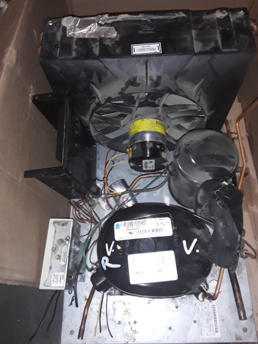 CONDENSING UNIT (1)  - Load #196643