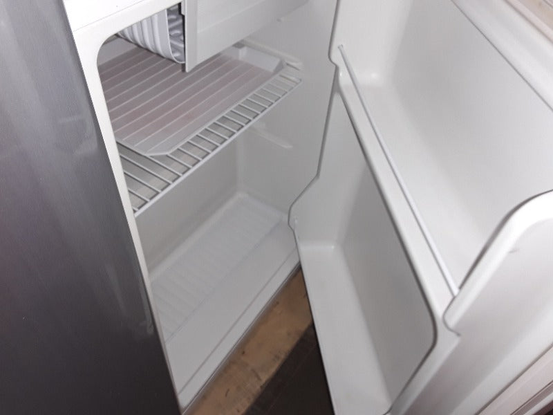 get a great deal on a mixed load of used commercial refrigerators.  Available for pick up in Johnstown, NY today. 14 Pallet Positions. Buy on 1GNITE Marketplace today.  