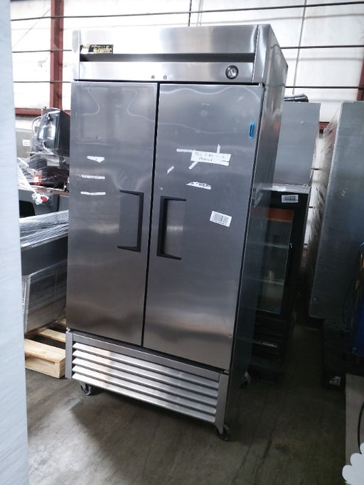 Get a Great deal on a mixed load of used TRUE and HABSCO Refrigerators.  Available for pick up in Spartanburg, SC today. 20 Pallet Positions.  Buy it now on 1GNITE Marketplace. 