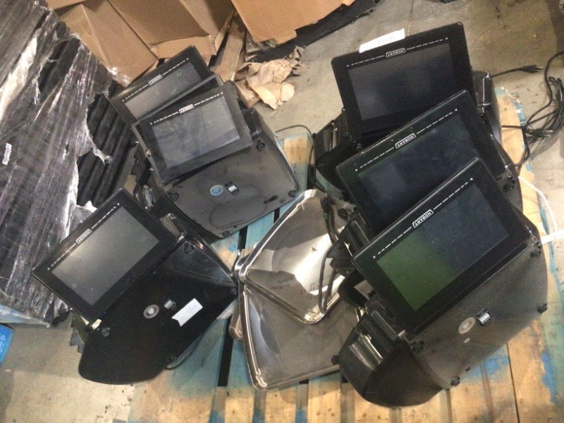 Great Deal on a load of 6 used HOBART HTI Deli Scales.  With and without black screen. Available to pick up in Dallas, TX now !. 