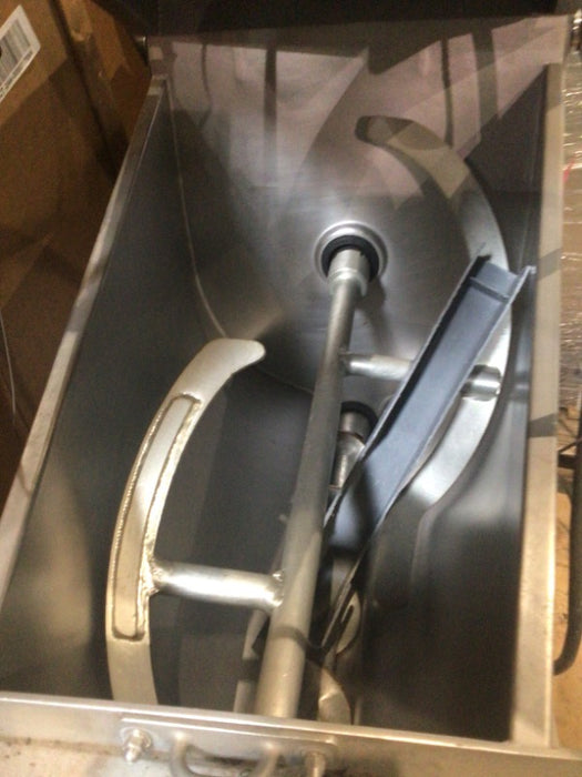 Geat a great deal on a used Hobart Meat Grinder.  Available to pick up in Dallas, TX today! 1GNITE